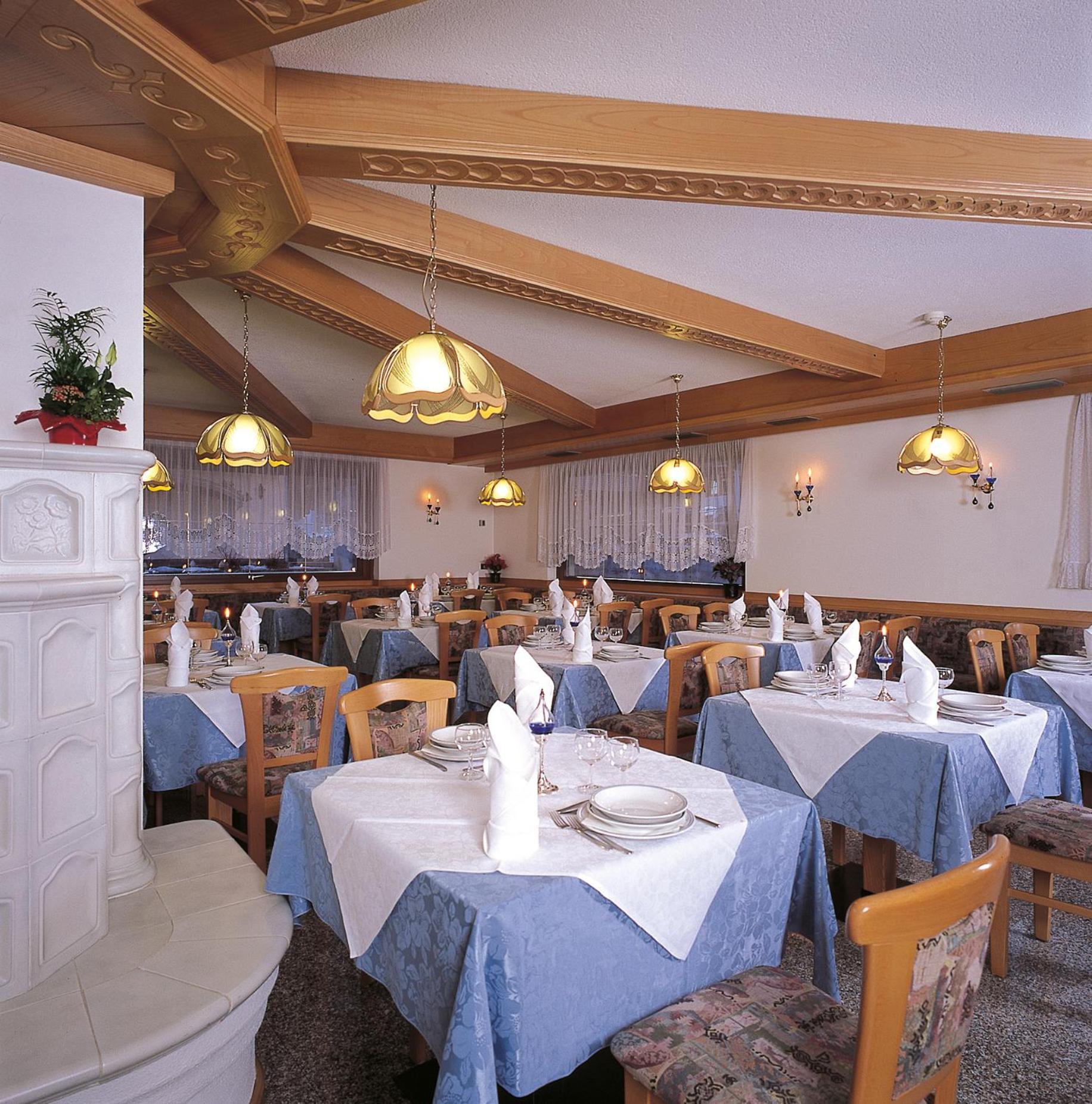 Hotel Sella Ronda Serenella Campitello di Fassa Εξωτερικό φωτογραφία